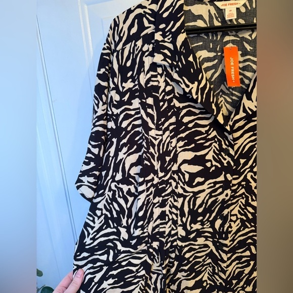 Joe Fresh - Patterned Short Sleeve Blouse - Picture 3 of 6